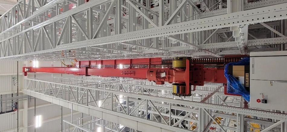 Stacker crane and racking at Tesla Giga Factory